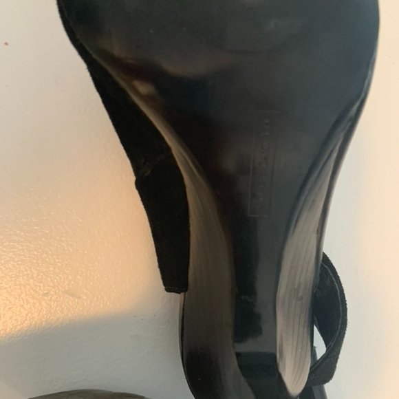 Vince Camuto Black Leather Sling Back Pumps - Picture 6 of 6